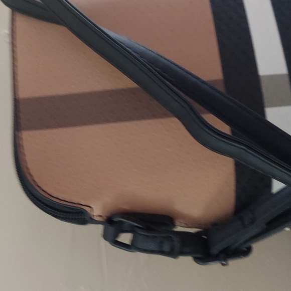 Le Bag Los Angeles Dome Crossbody Plaid Shoulder Vegan Bag Nwt - Picture 10 of 15